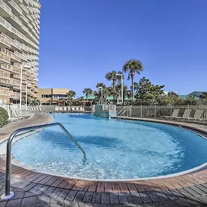 High-rise With Balcony And Pool View Apartment Destin